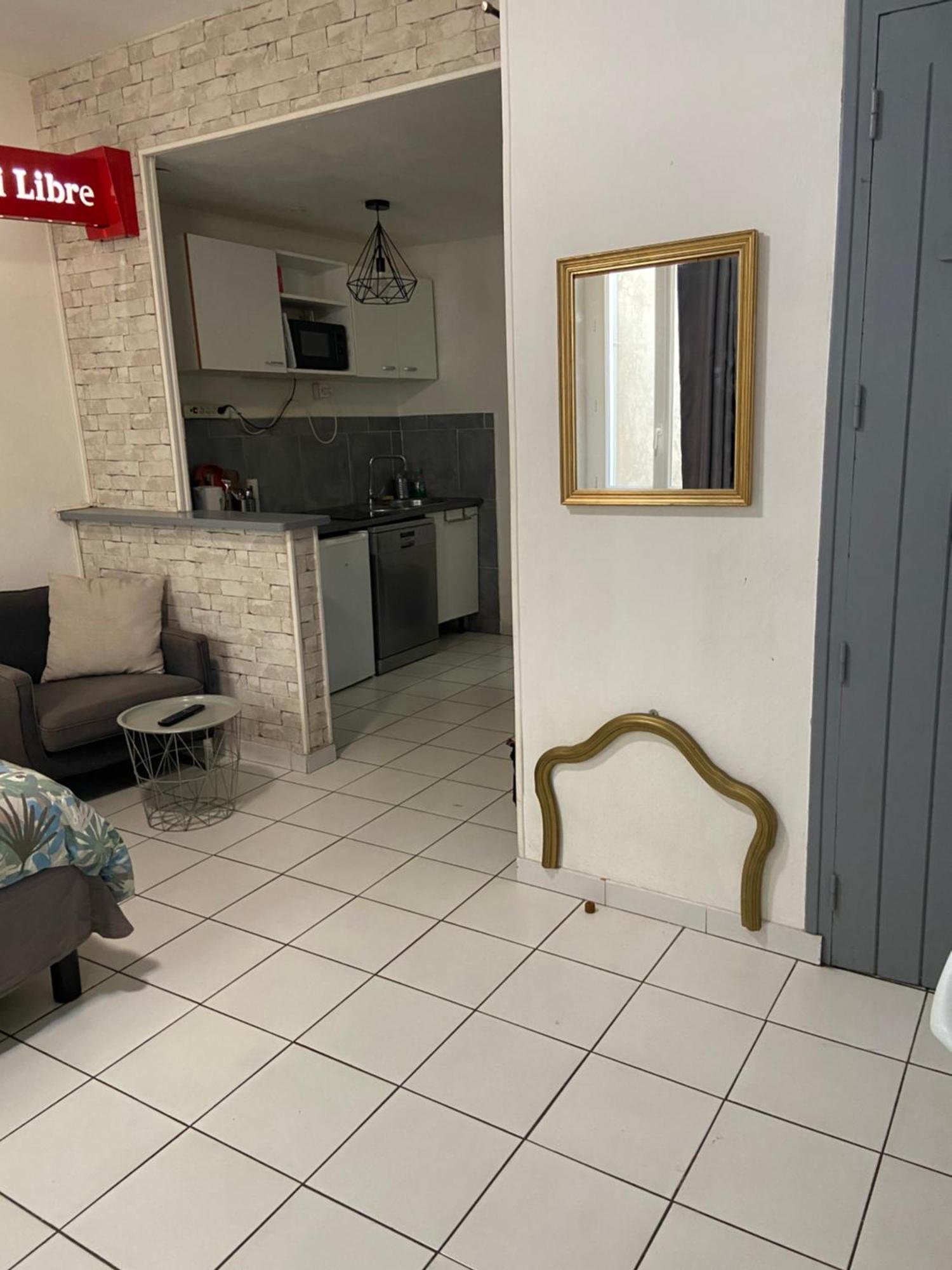 Studio Triangle Arene Gare Maison Carree Placette Nimes Exterior photo